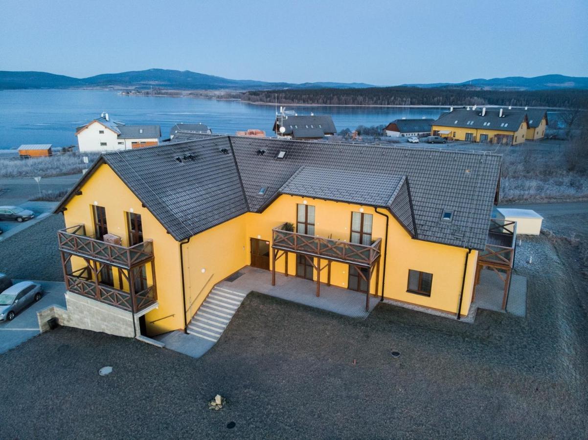 Astra Lipno Apartman Frymburk Kültér fotó